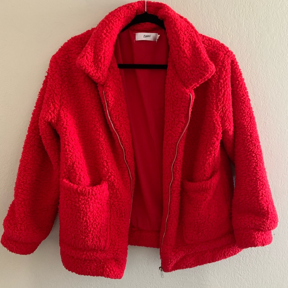 ✨Plush Red Oversized jacket✨